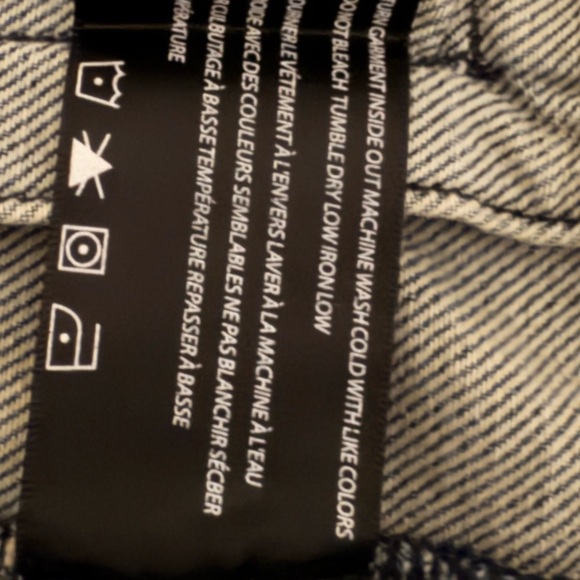 BlankNYC Distressed Denim Jacket - Picture 4 of 5